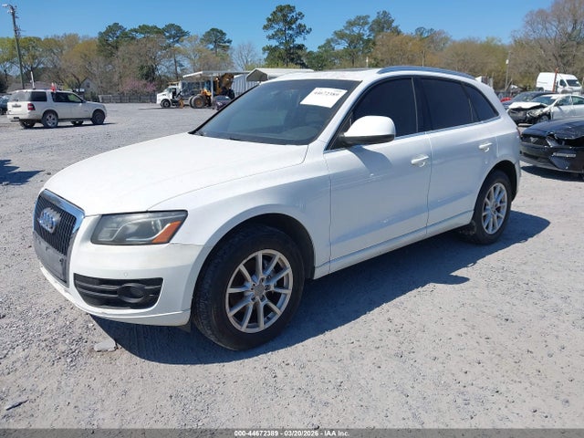 2011 AUDI Q5 WA1LFAFP3BA106651 Photo 1