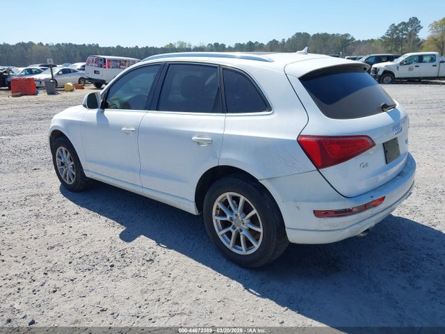 2011 AUDI Q5 WA1LFAFP3BA106651 Photo 2
