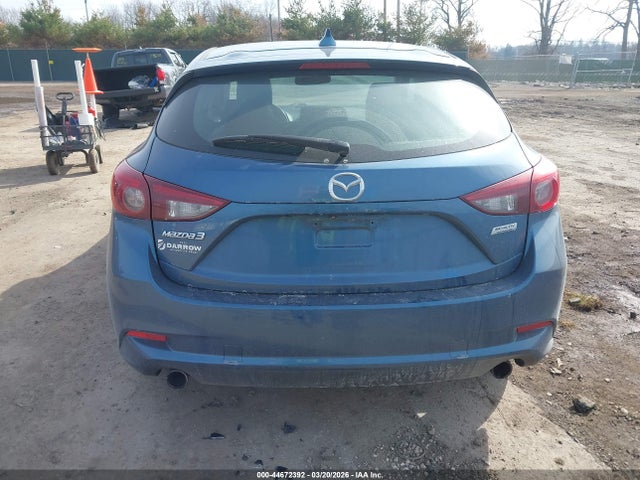 44672392 :رقم المزاد ، 3MZBN1M35JM160200 vin ، 2018 Mazda Mazda3 Grand Touring مزاد بيع