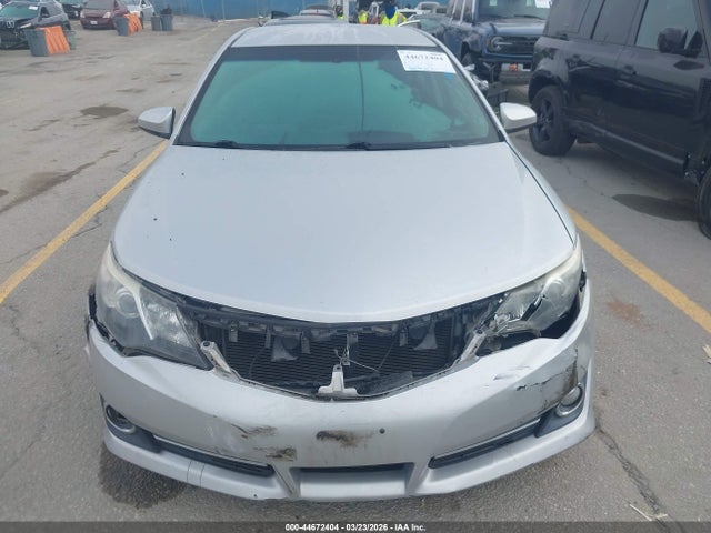 4T1BF1FK9EU420325 Toyota CAMRY SE