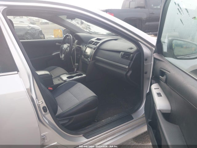 4T1BF1FK9EU420325 Toyota CAMRY SE
