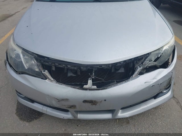 4T1BF1FK9EU420325 Toyota CAMRY SE