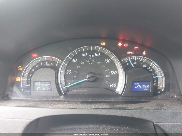 4T1BF1FK9EU420325 Toyota CAMRY SE