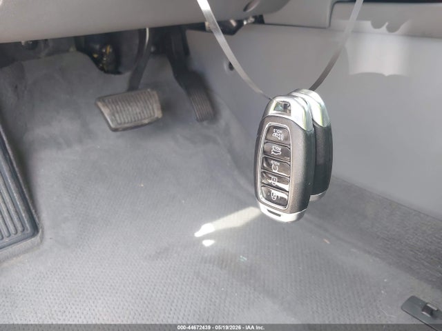 2022 Hyundai Elantra Sel მანქანა იყიდება აუქციონზე, vin: KMHLN4AG9NU266131, აუქციონის ნომერი: 44672439