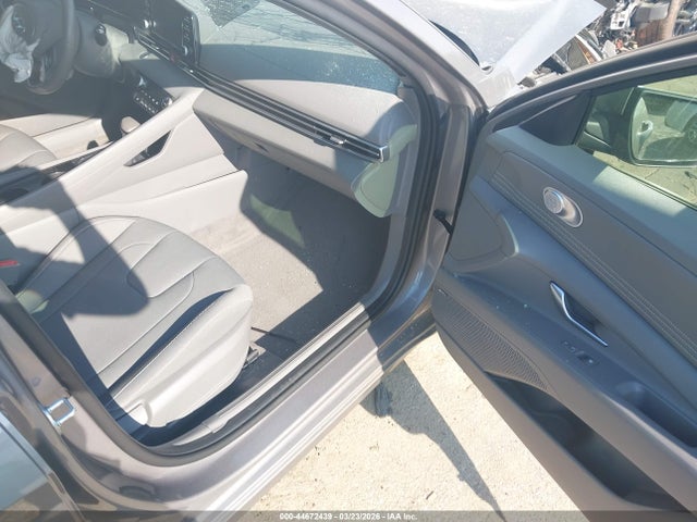 2022 Hyundai Elantra Sel მანქანა იყიდება აუქციონზე, vin: KMHLN4AG9NU266131, აუქციონის ნომერი: 44672439