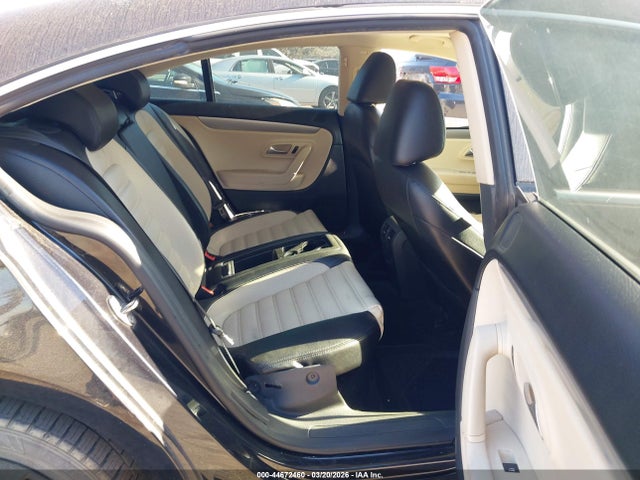 44672460 :رقم المزاد ، WVWMN7AN7AE559751 vin ، 2010 Volkswagen Cc Sport مزاد بيع