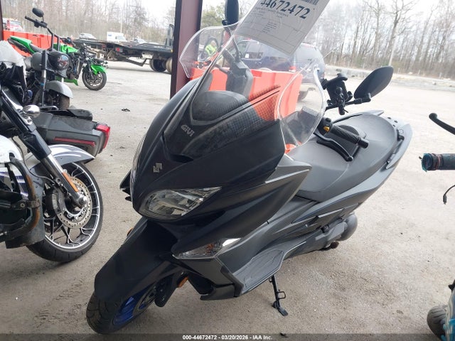 Suzuki An400 A 2020 JS1DU11E5L7100168 Image 2