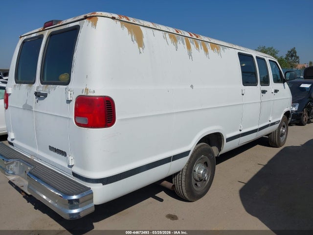 Продажа на аукционе авто 2002 Dodge Ram Van 2500 Conversion, vin: 2B7JB21Z72K123318, номер лота: 44672493
