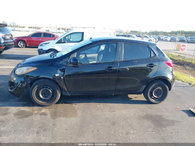 44672518 :رقم المزاد ، JM1DE1KY5D0169867 vin ، 2013 Mazda Mazda2 Sport مزاد بيع