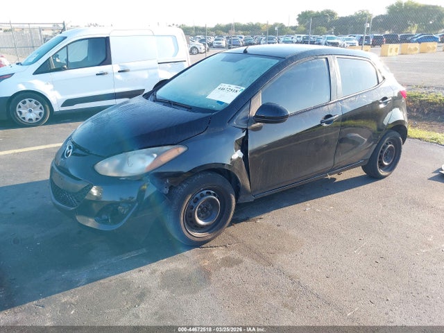 44672518 :رقم المزاد ، JM1DE1KY5D0169867 vin ، 2013 Mazda Mazda2 Sport مزاد بيع