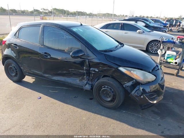 44672518 :رقم المزاد ، JM1DE1KY5D0169867 vin ، 2013 Mazda Mazda2 Sport مزاد بيع