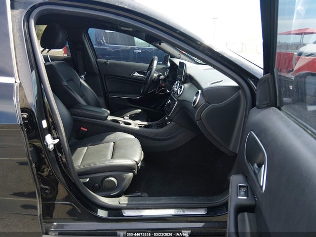 2016 MERCEDES-BENZ GLA 250 WDCTG4EB3GJ227403 Photo 4