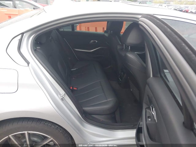 BMW 330I 2019 WBA5R1C5XKAK09460 Image 8