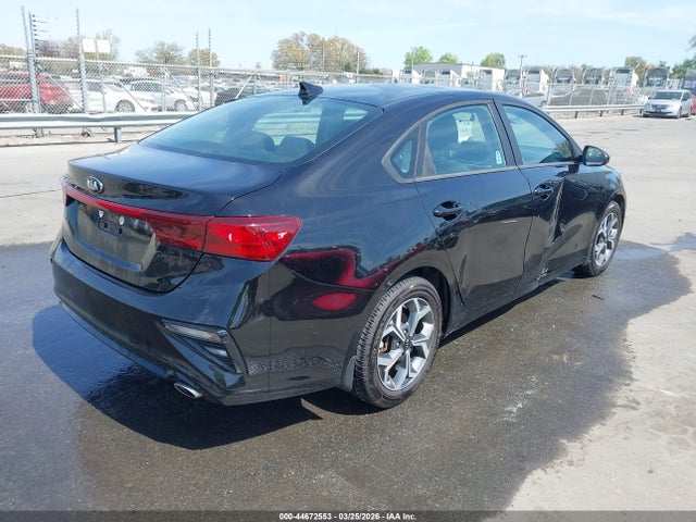 Aukcja sprzedaży 2021 Kia Forte Lxs, vin: 3KPF24AD3ME345386, numer aukcji: 44672553
