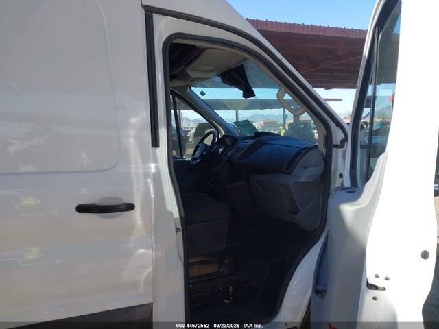 1FTBW3XG3GKB23950 Ford Transit-350