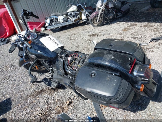 1HD1YBK13NB040615 Harley-Davidson FLHCS