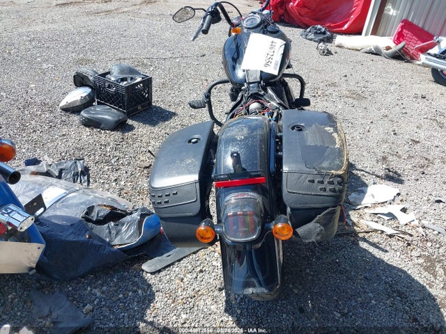 1HD1YBK13NB040615 Harley-Davidson FLHCS