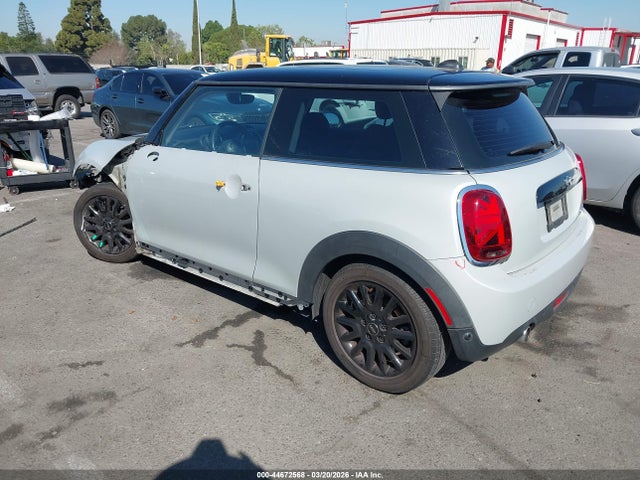WMWXR3C06M2N76653 Mini Hardtop Cooper