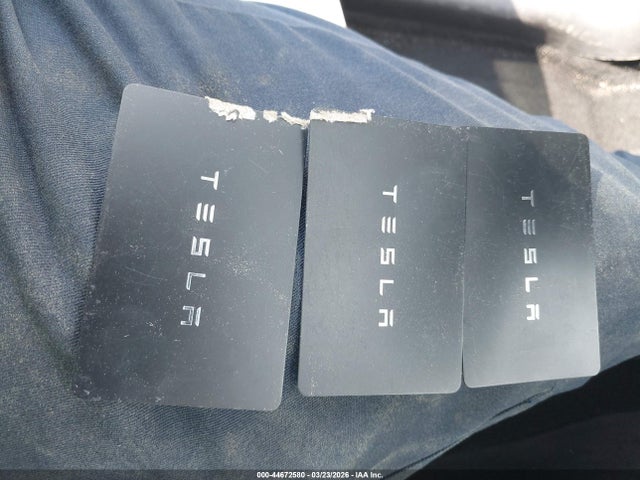 2023 Tesla Model Y Awd/long Range Dual Motor All-wheel Drive მანქანა იყიდება აუქციონზე, vin: 7SAYGDEE8PF771086, აუქციონის ნომერი: 44672580