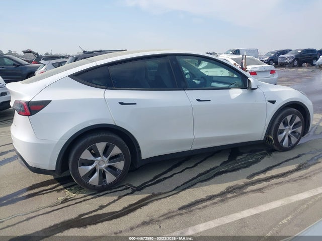 2023 Tesla Model Y Awd/long Range Dual Motor All-wheel Drive მანქანა იყიდება აუქციონზე, vin: 7SAYGDEE8PF771086, აუქციონის ნომერი: 44672580
