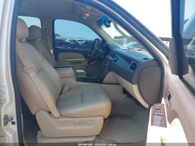 Aukcja sprzedaży 2013 Gmc Yukon Xl 1500 Denali, vin: 1GKS1MEF2DR378126, numer aukcji: 44672587