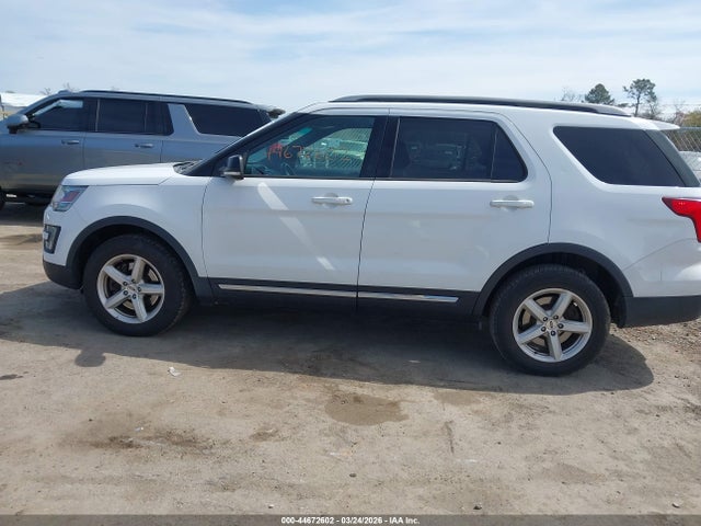 44672602 :رقم المزاد ، 1FM5K8D81HGB16627 vin ، 2017 Ford Explorer Xlt مزاد بيع