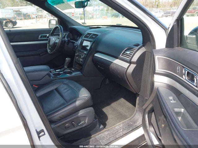 Ford EXPLORER XLT 2017 1FM5K8D81HGB16627 Image 5