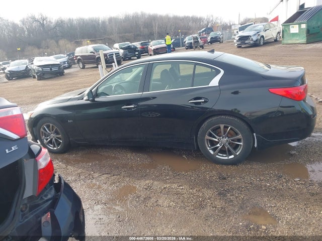 44672608 :رقم المزاد ، JN1EV7AR1HM837702 vin ، 2017 Infiniti Q50 3.0t Signature Edition مزاد بيع