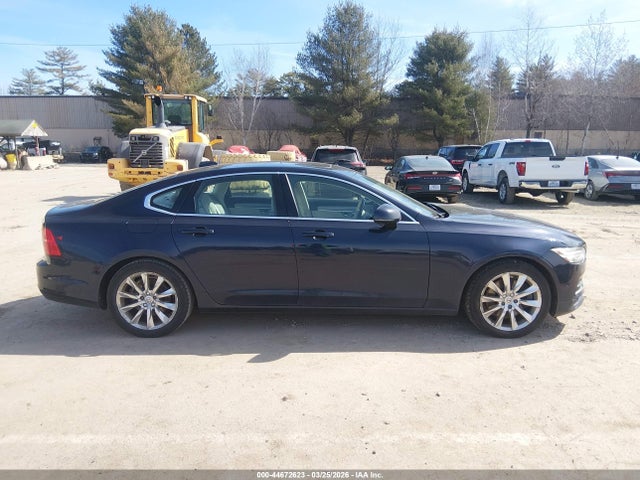 Продажа на аукционе авто 2017 Volvo S90 T6 Momentum, vin: YV1A22MK1H1004516, номер лота: 44672623