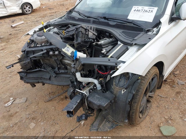 44672625 :رقم المزاد ، 3VW7M7BU8NM002690 vin ، 2022 Volkswagen Jetta 1.5t Se مزاد بيع