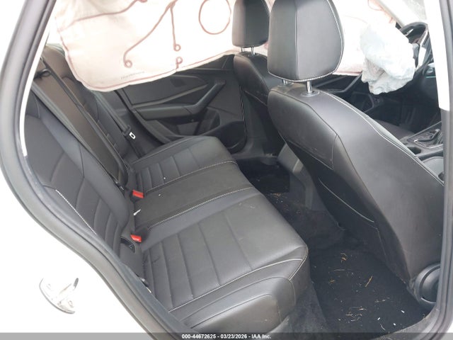 44672625 :رقم المزاد ، 3VW7M7BU8NM002690 vin ، 2022 Volkswagen Jetta 1.5t Se مزاد بيع