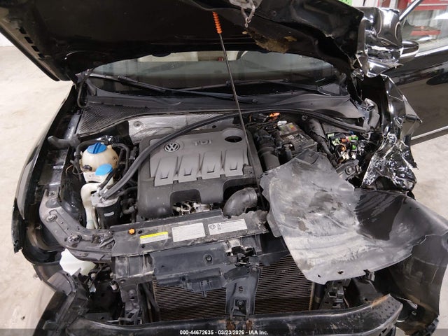 44672635 :رقم المزاد ، 1VWCN7A37DC027889 vin ، 2013 Volkswagen Passat 2.0l Tdi Sel Premium مزاد بيع