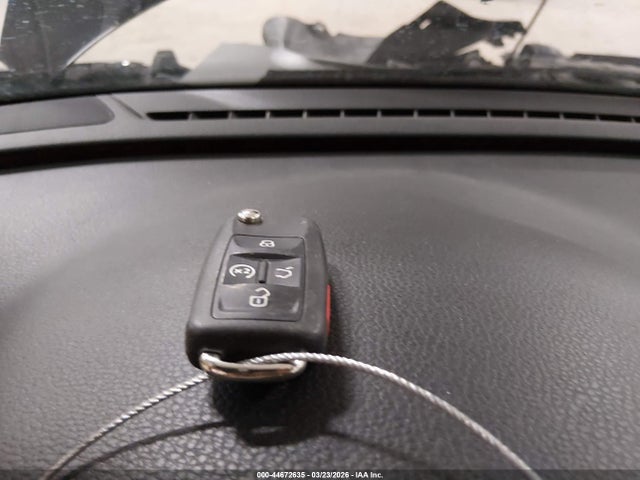 44672635 :رقم المزاد ، 1VWCN7A37DC027889 vin ، 2013 Volkswagen Passat 2.0l Tdi Sel Premium مزاد بيع