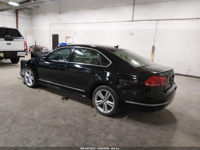44672635 :رقم المزاد ، 1VWCN7A37DC027889 vin ، 2013 Volkswagen Passat 2.0l Tdi Sel Premium مزاد بيع