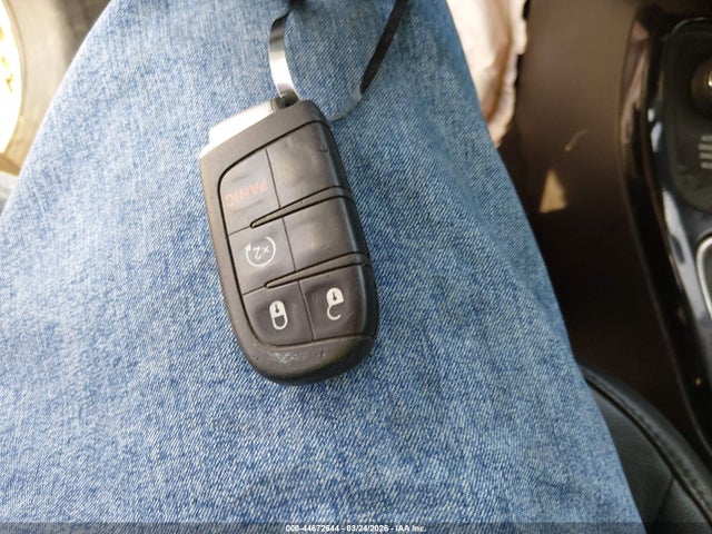 Продажа на аукционе авто 2019 Jeep Compass Limited 4x4, vin: 3C4NJDCB0KT752942, номер лота: 44672644