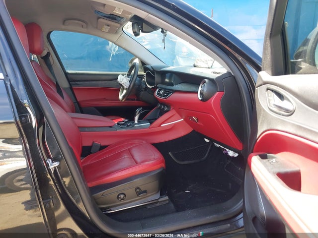Alfa Romeo Stelvio Rwd 2019 ZASPAJAN1K7C70965 Image 5