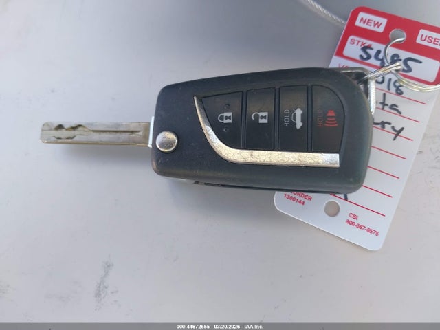 4T1B11HK4JU122092 Toyota CAMRY SE