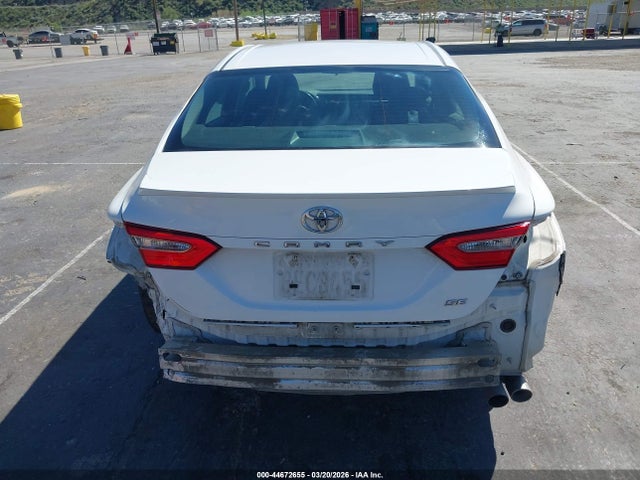 4T1B11HK4JU122092 Toyota CAMRY SE