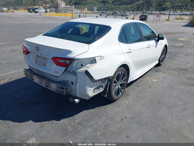 4T1B11HK4JU122092 Toyota CAMRY SE