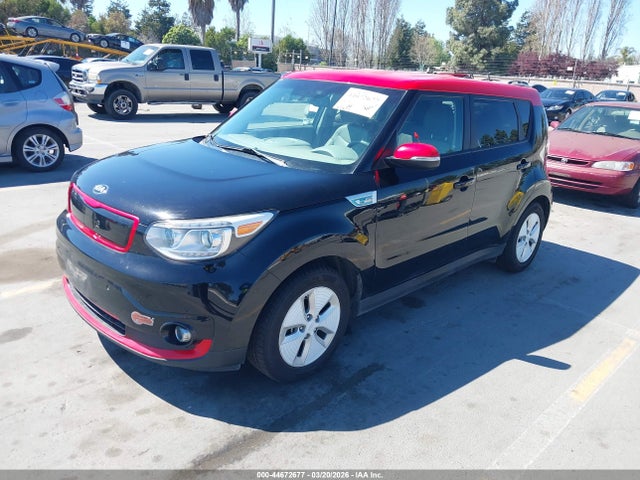 KNDJX3AE5G7017891 KIA Soul Ev +