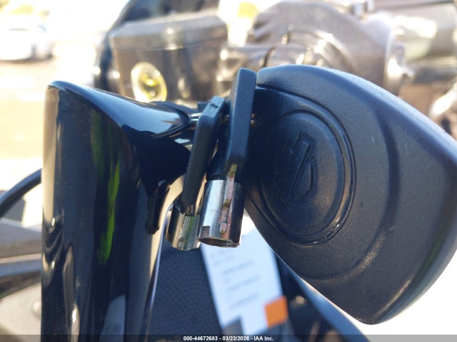 2024 HARLEY-DAVIDSON FLTRX 1HD1KH71XRB660459 Photo 10