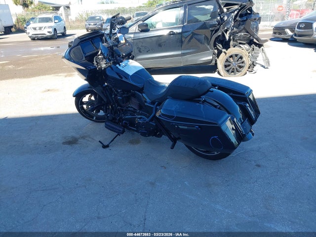 2024 HARLEY-DAVIDSON FLTRX 1HD1KH71XRB660459 Photo 2