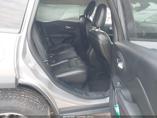 Продажа на аукционе авто 2019 Jeep Cherokee Trailhawk 4x4, vin: 1C4PJMBX1KD131379, номер лота: 44672696