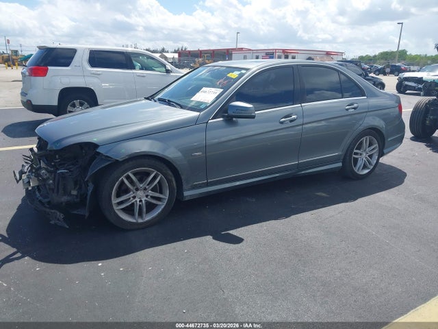 Aukcja sprzedaży 2012 Mercedes-benz C 250 Luxury/sport, vin: WDDGF4HB1CA649725, numer aukcji: 44672735