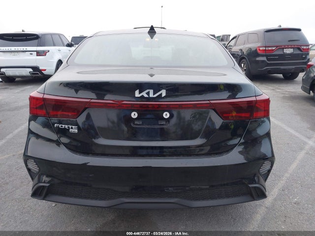 KIA FORTE LX 2023 3KPF24AD4PE636810 Image 16