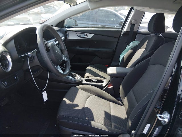 KIA FORTE LX 2023 3KPF24AD4PE636810 Image 5