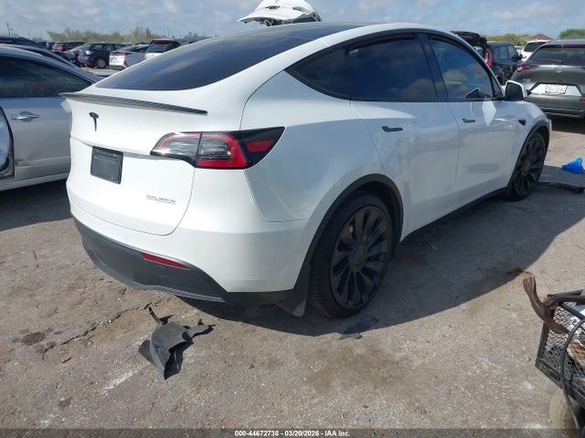 2022 Tesla Model Y Performance Dual Motor All-wheel Drive მანქანა იყიდება აუქციონზე, vin: 7SAYGDEF7NF399245, აუქციონის ნომერი: 44672738