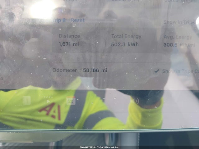 2022 Tesla Model Y Performance Dual Motor All-wheel Drive მანქანა იყიდება აუქციონზე, vin: 7SAYGDEF7NF399245, აუქციონის ნომერი: 44672738
