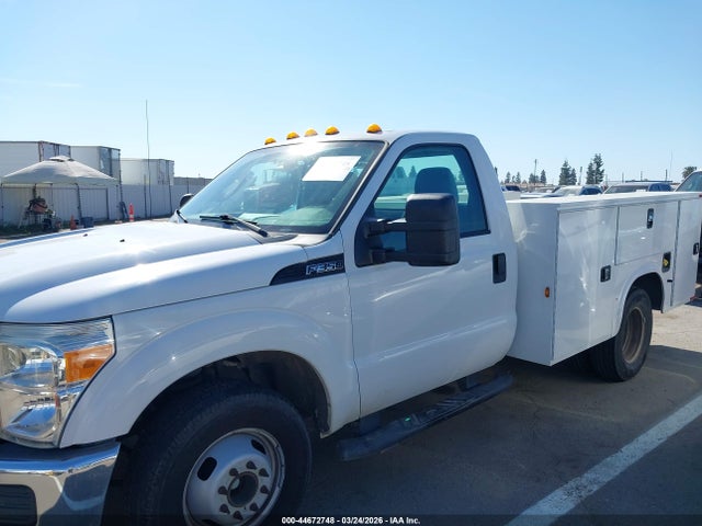 Ford F-350 Chassis Xl 2016 1FDRF3G61GEC86662 Image 19