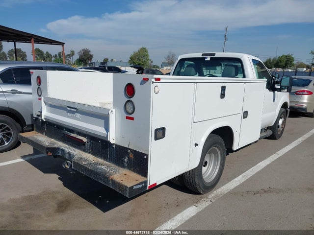 Ford F-350 Chassis Xl 2016 1FDRF3G61GEC86662 Image 4